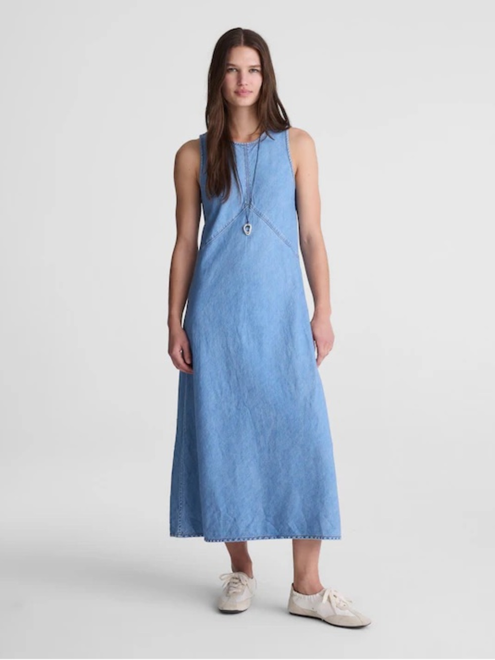 Madewell Seamed Maxi Dress in Airy Denim